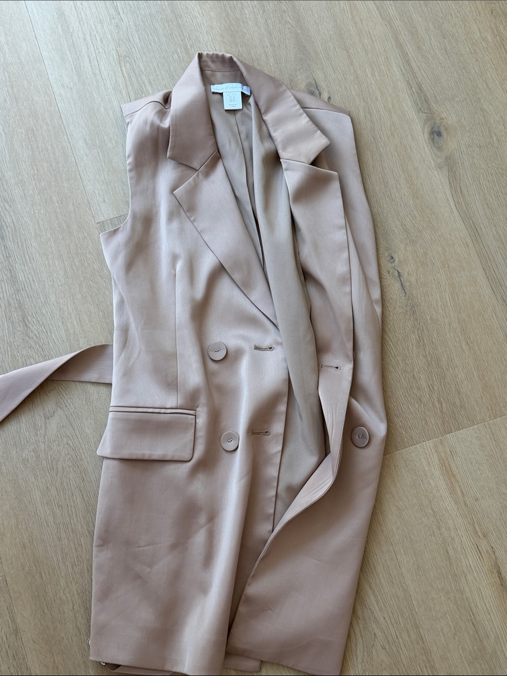 House of Harlow XS Sleeveless Double-Breasted Blazer Vest in Blush